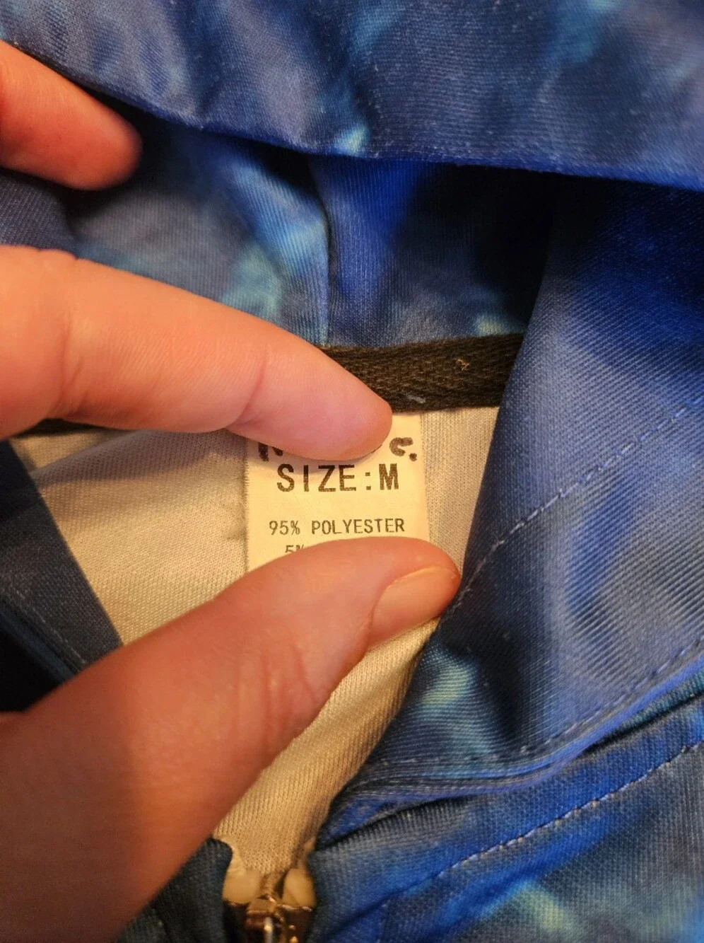 N/A lightweight windbreaker